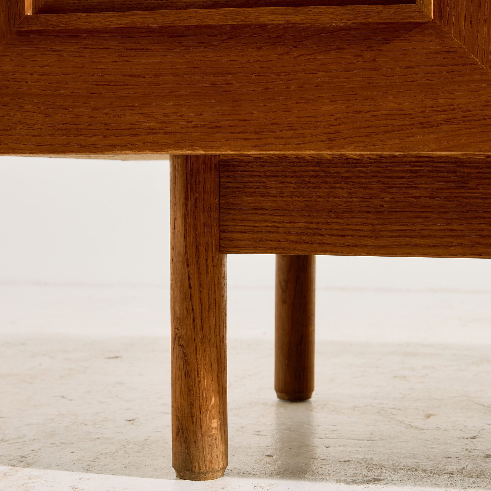 Enfilade Mózer by the Hungarian Applied Arts Society