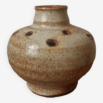 Soliflore vase in vintage sandstone ceramic, artisanal manufacturing, handmade pottery, Scandinavian countryside