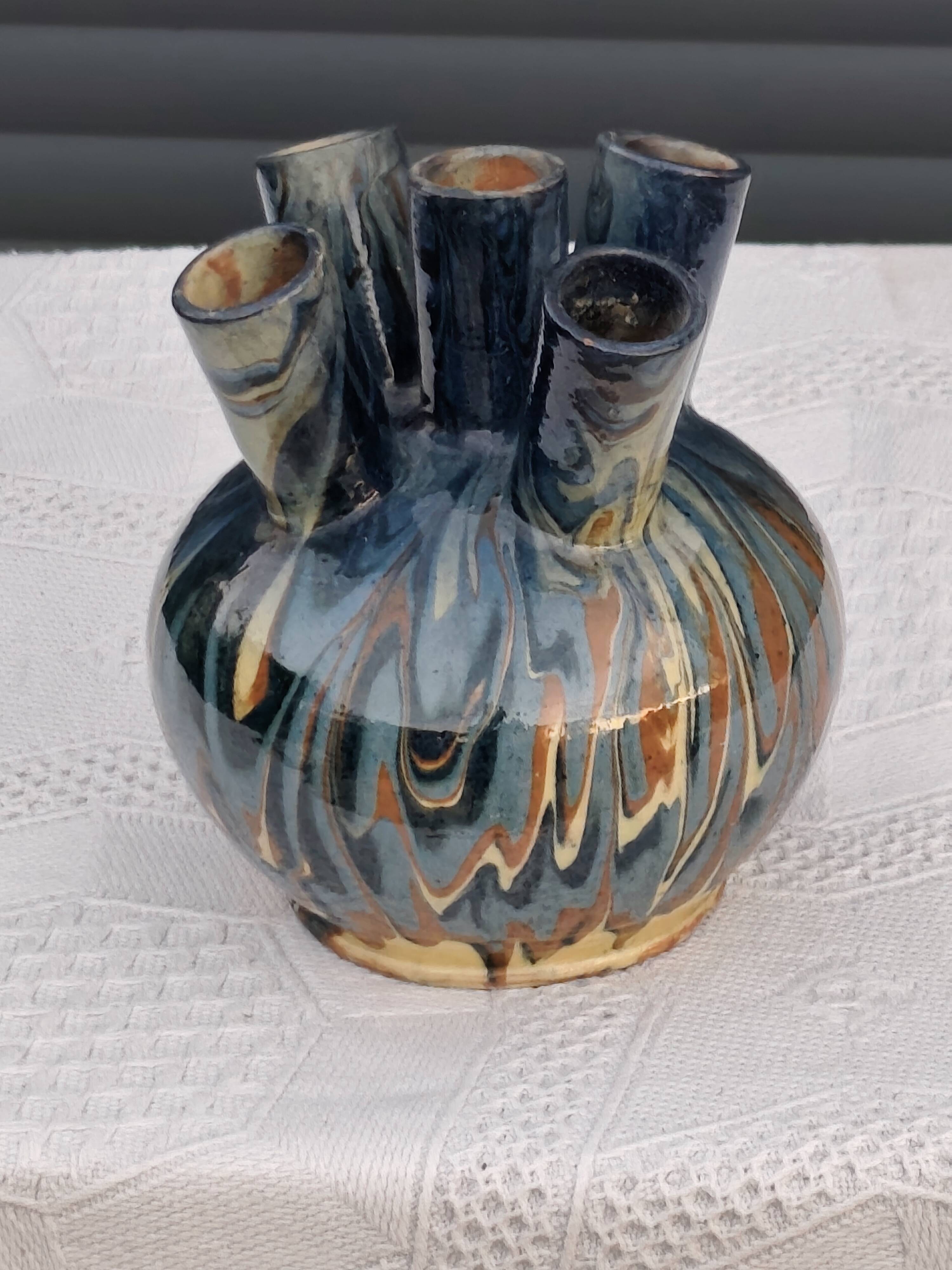 Vintage flower spray vase