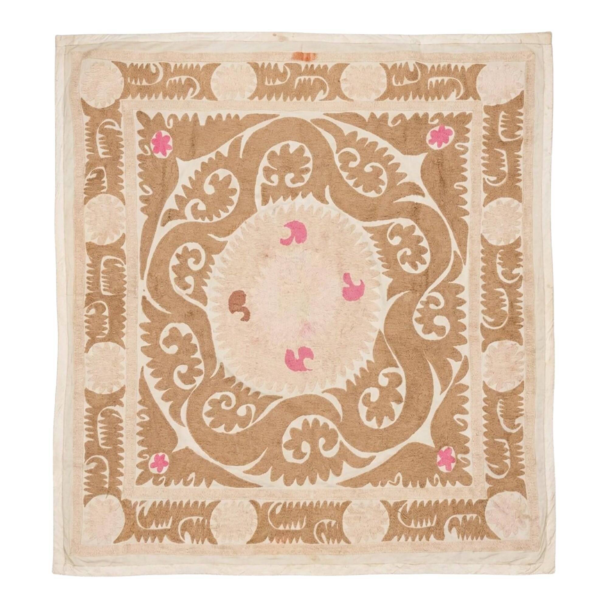 Vintage hand-embroidered tablecloth 141x154 cm