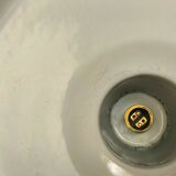 Enamelled sheet metal suspension