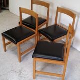 Lot de quatre chaises