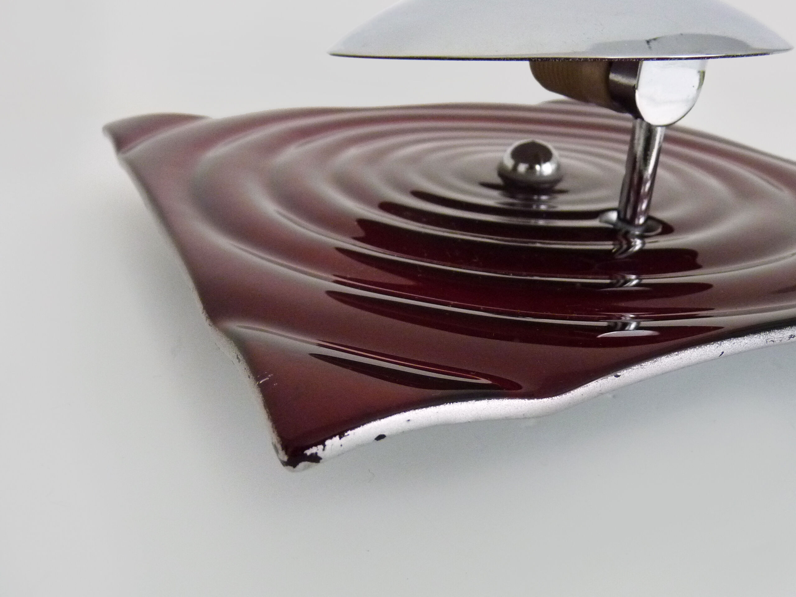 Paul Neuhaus wall lamp in red glass and chrome reflector