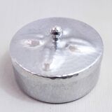 MAGGI box in hammered metal