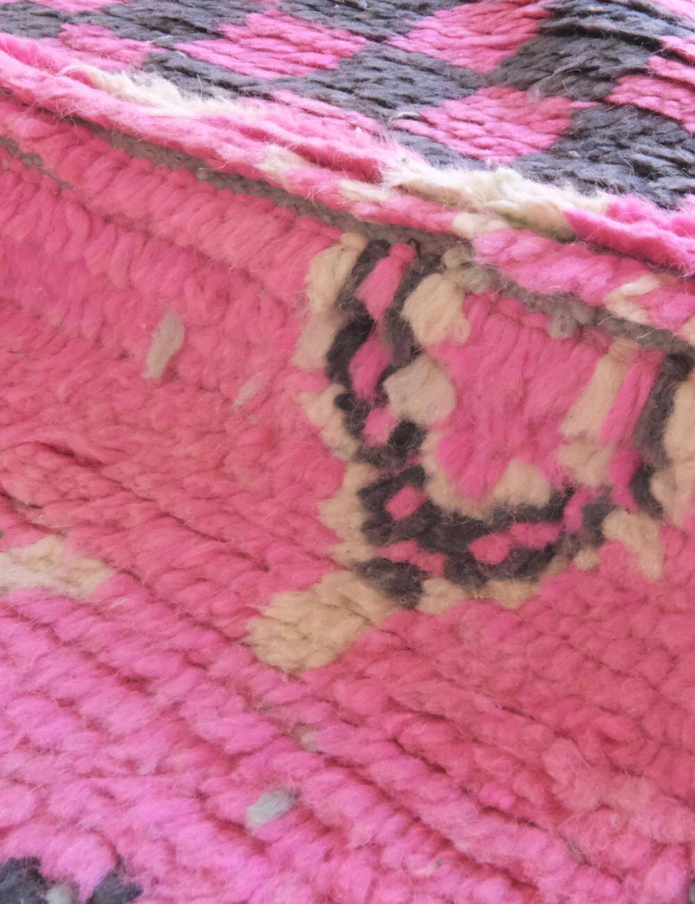 Pink Runner Rug - 354 x 83 cm