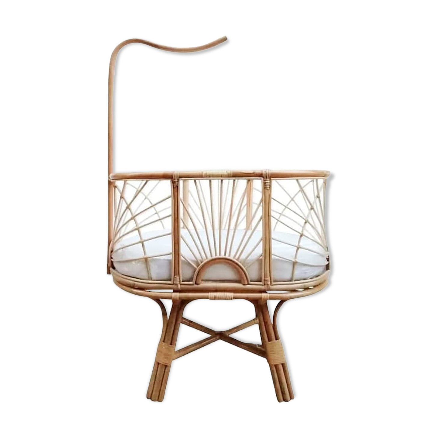 Rattan Bassinet