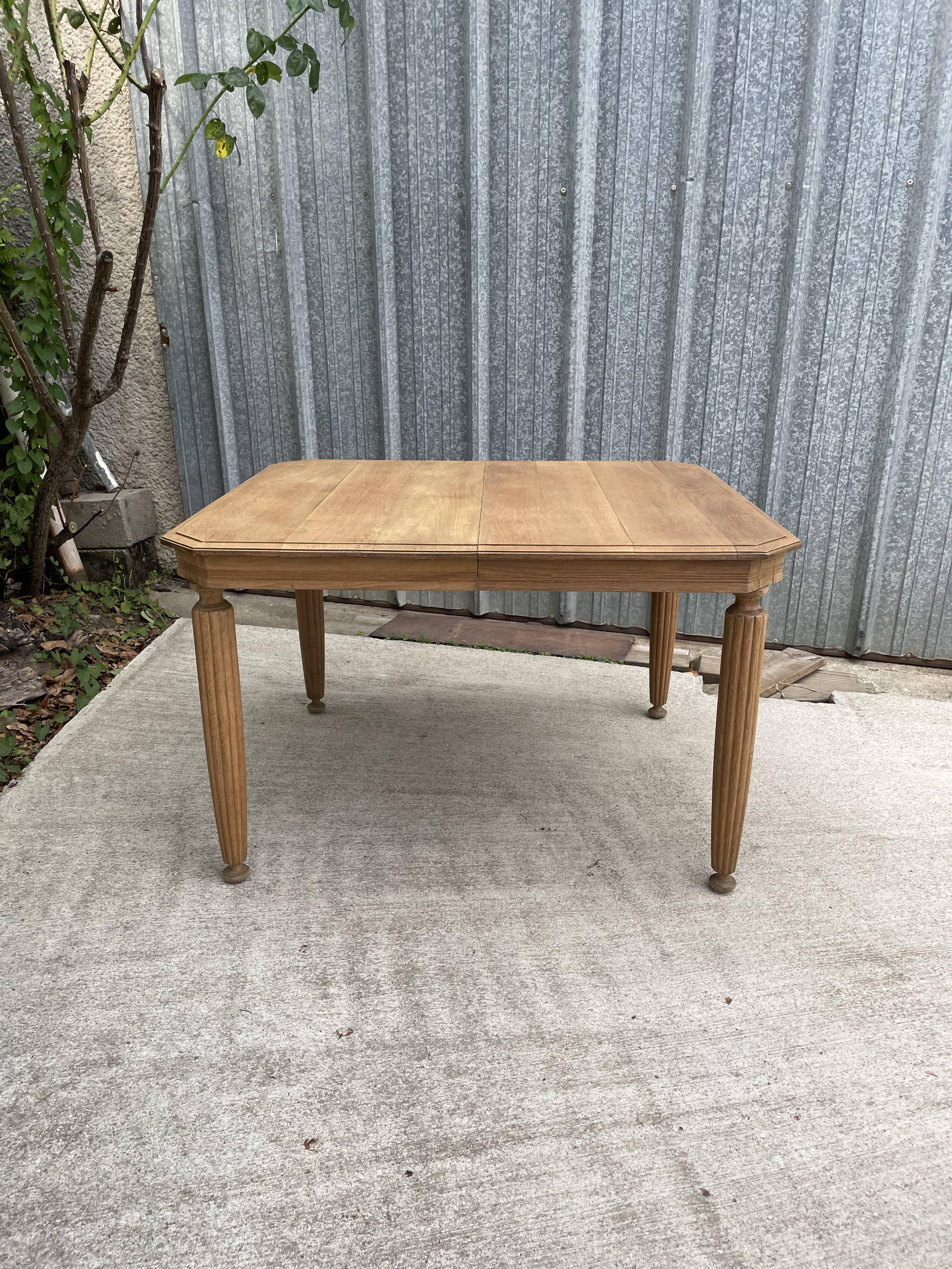 Oak table