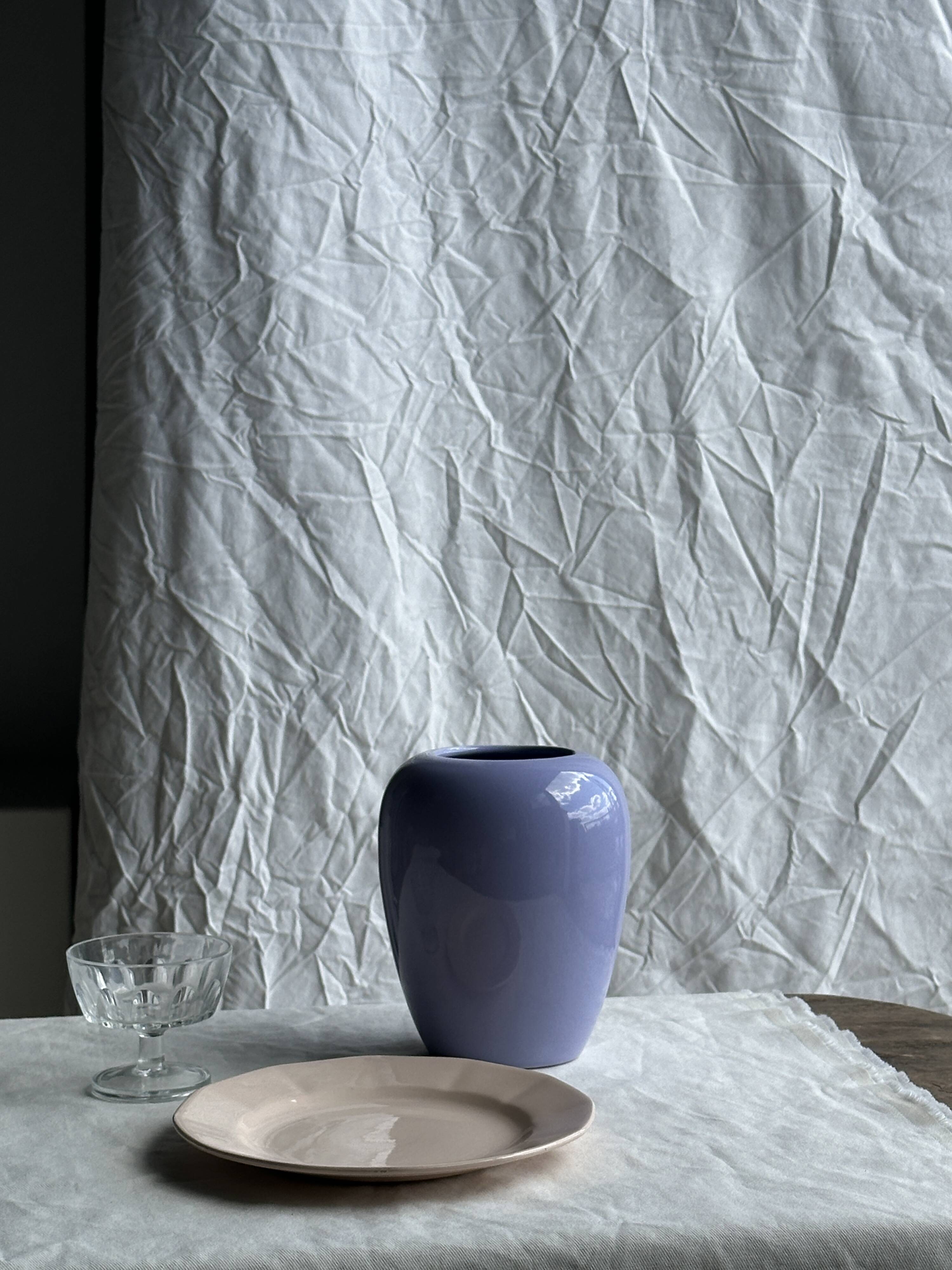 11 France Arcoroc footed bowls