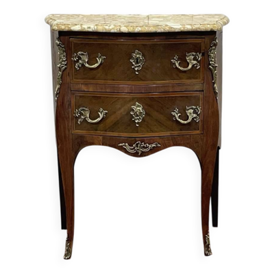 Commode Louis XV fin XIXème en chêne, bois de rose et dessus marbre
