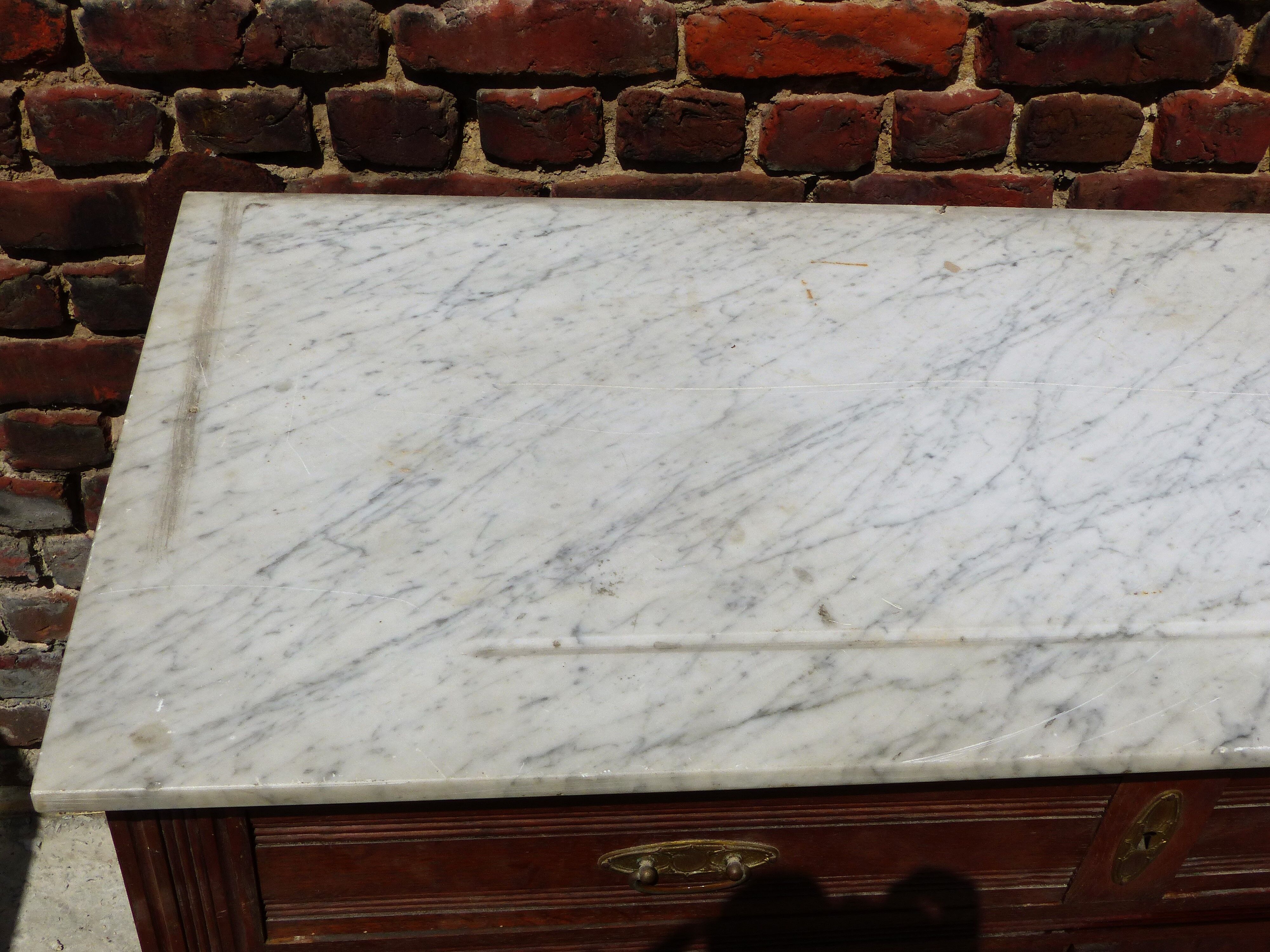 Marble tray buffet