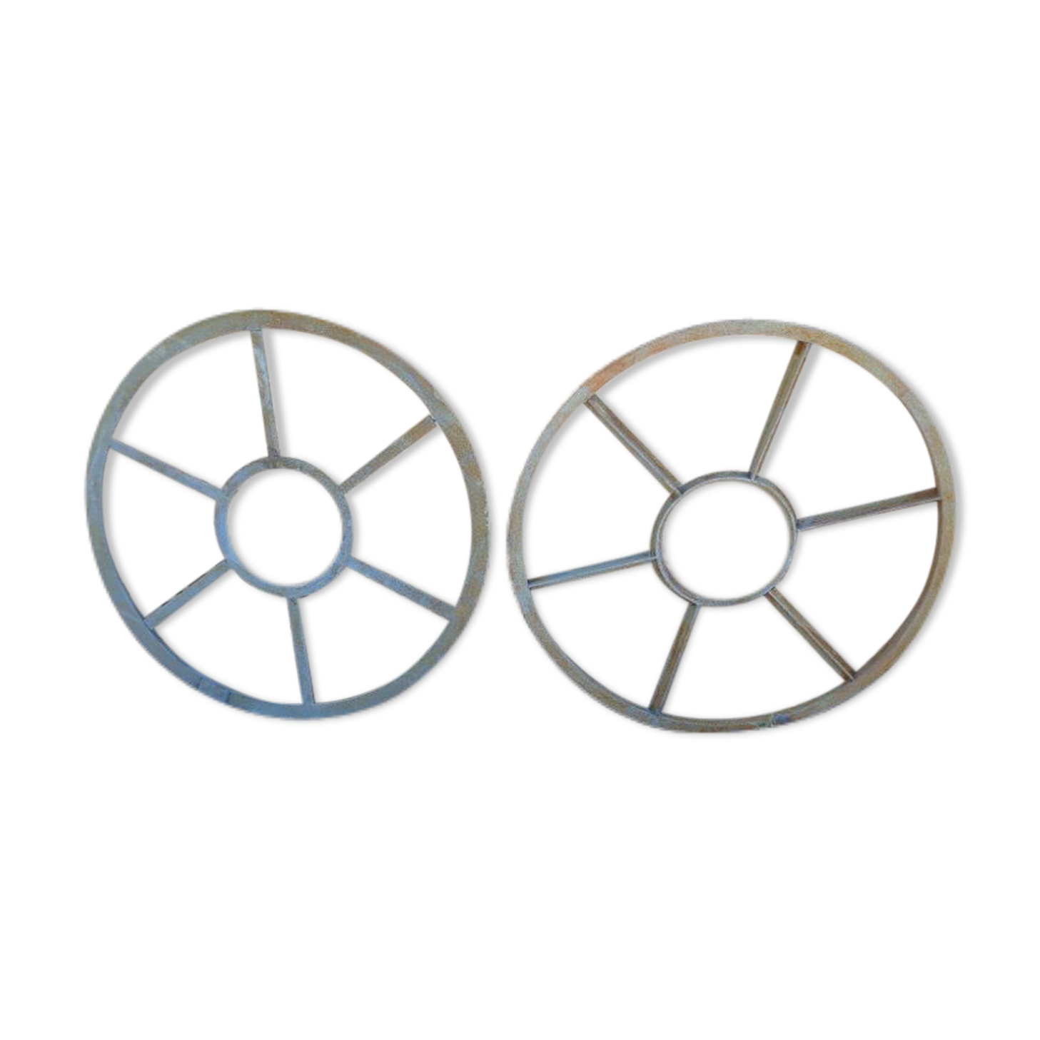 Pair of iron oxen eyes