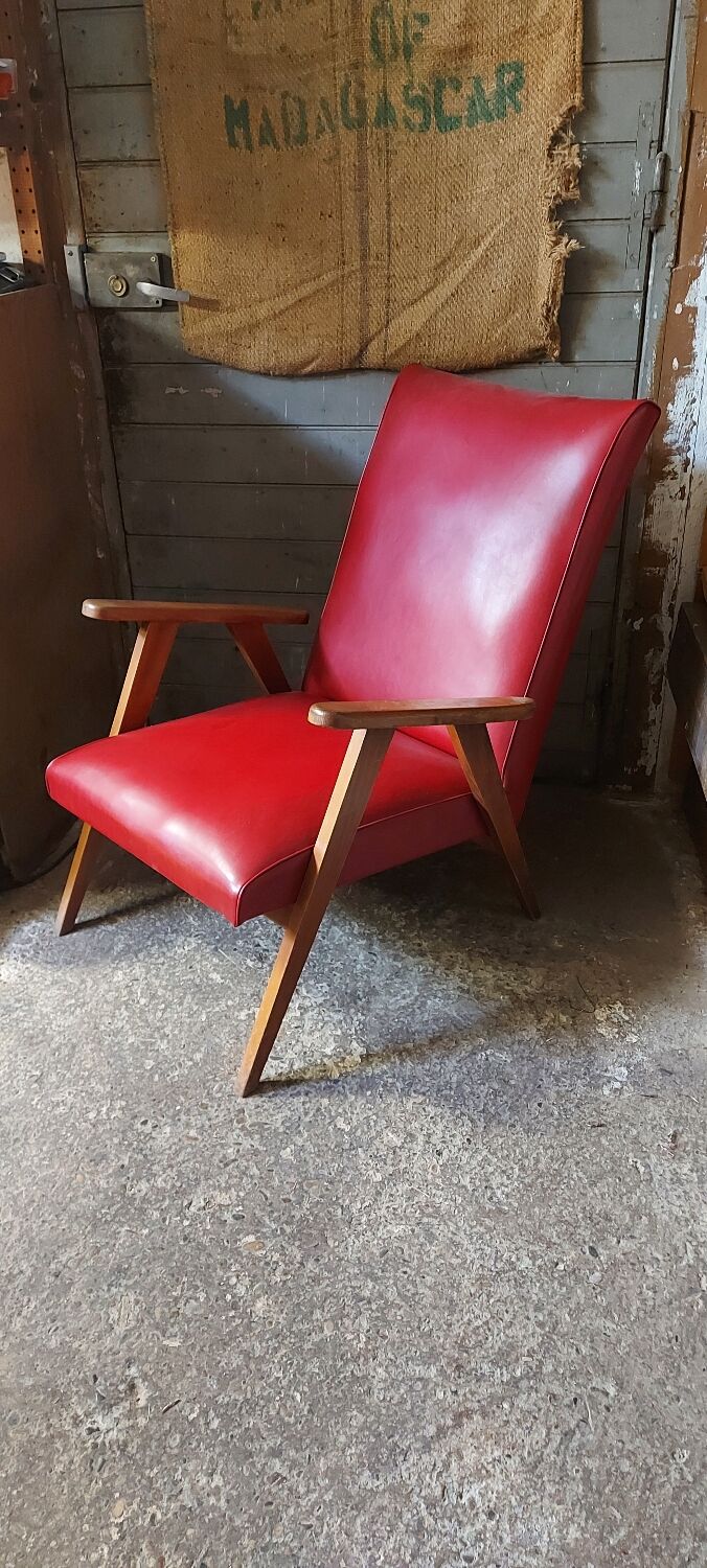Scandinavian armchair with compass legs