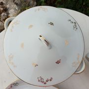 Serving dishes and soup bowl in luxury porcelain of the compagnie nationale