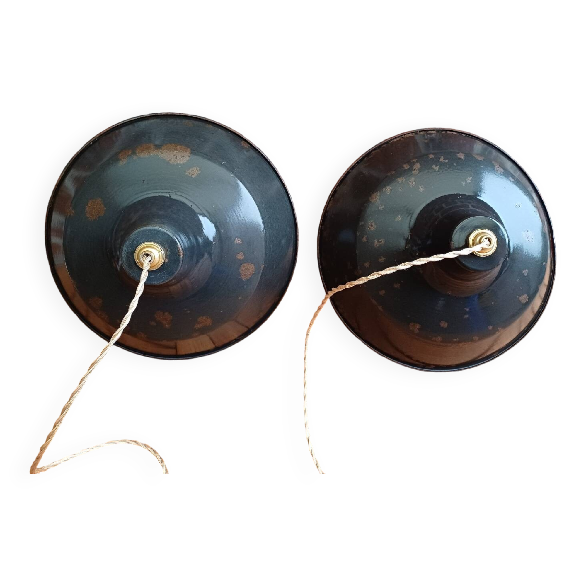 Industrial enamelled sheet metal bowls