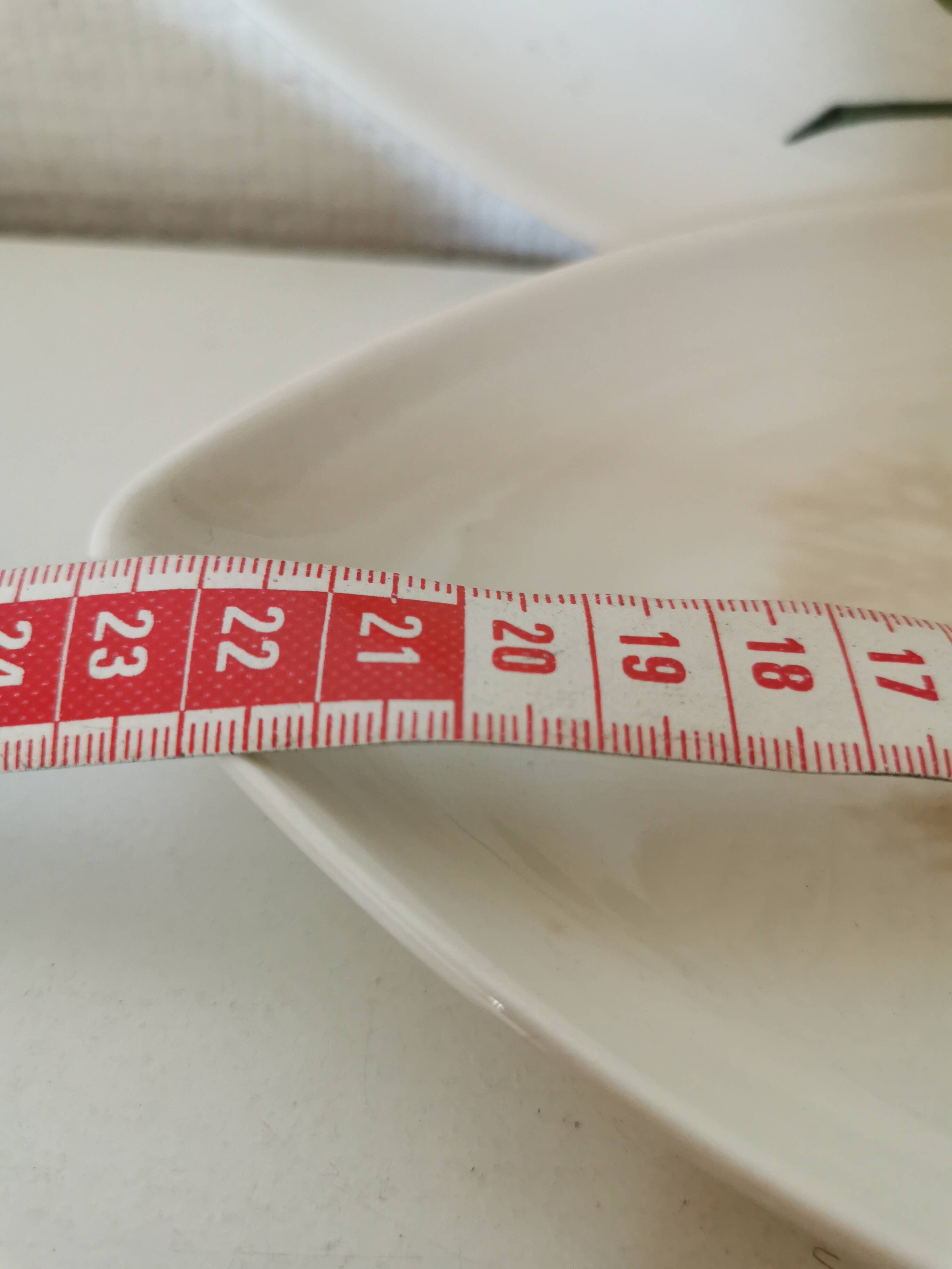 Serving dish, Villeroy & Boch leaf-shaped dish