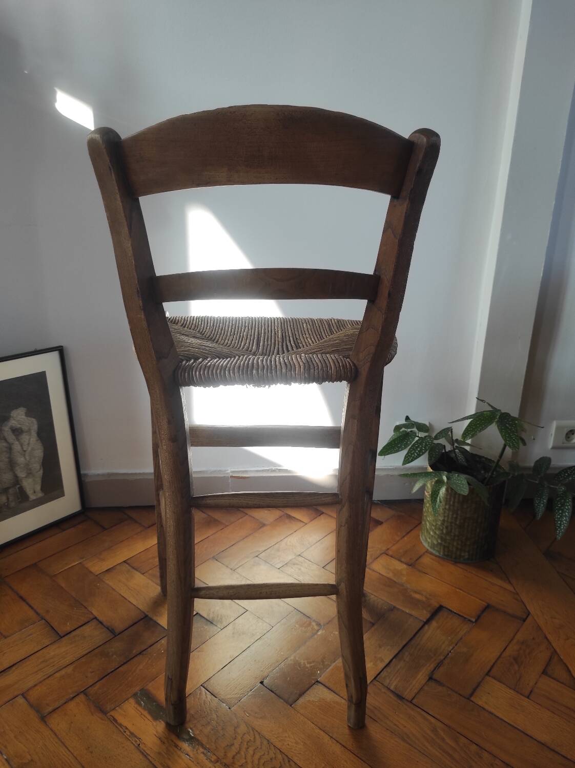 Vintage wooden and straw bar stool — Brutalist Style / Perrian