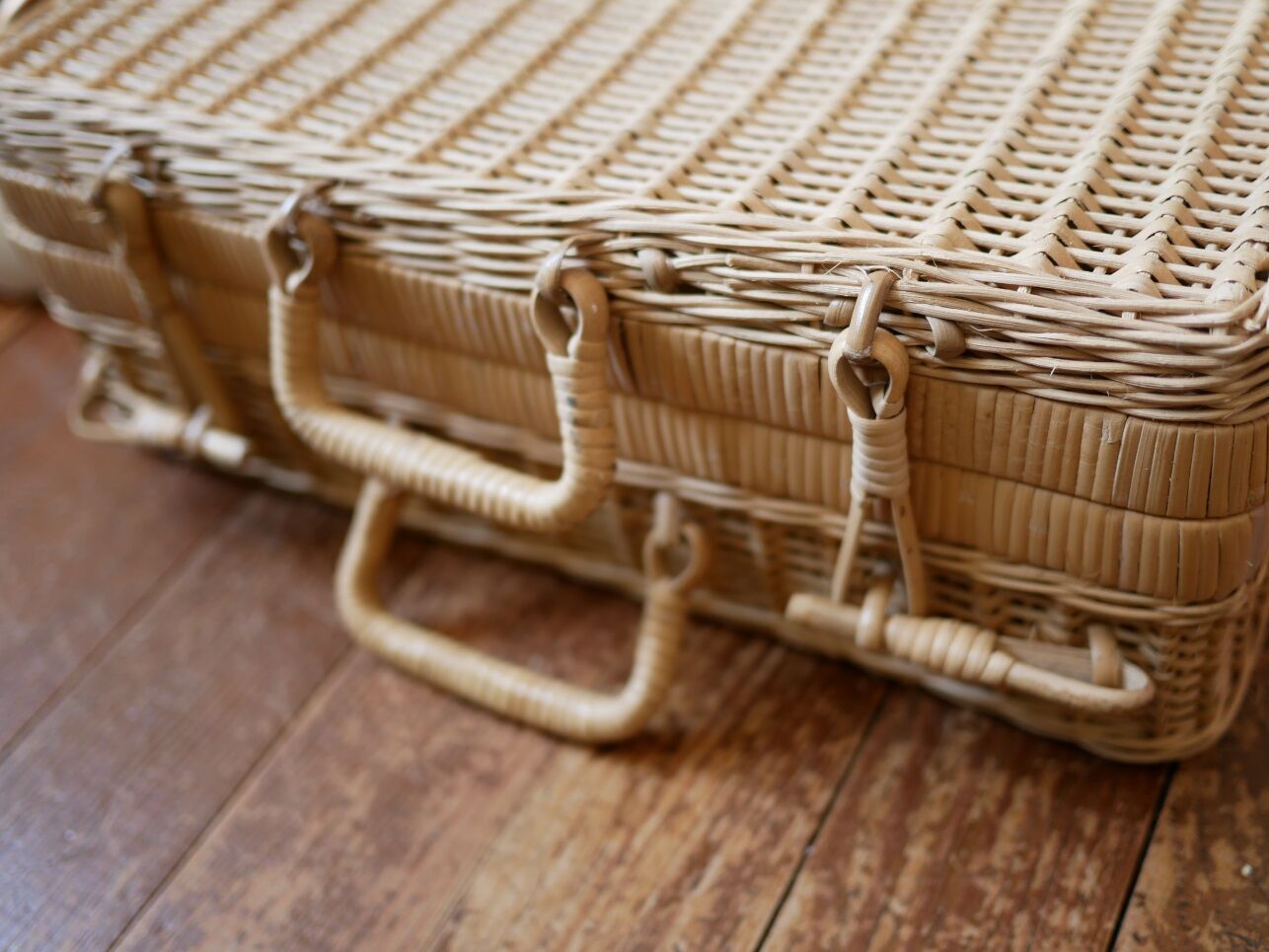 Suitcase vintage wicker