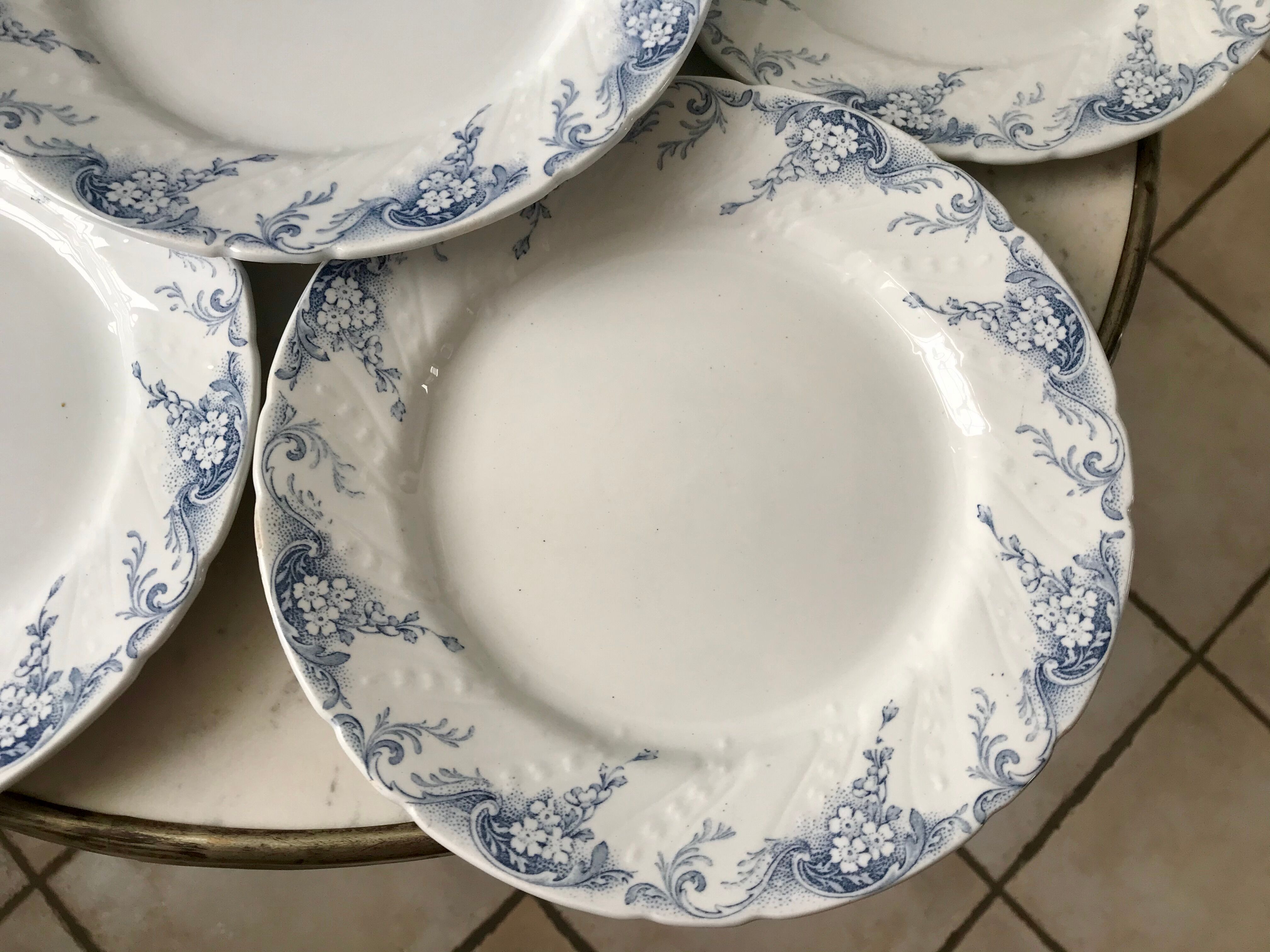 set of 6 flat plates in Iron Earth K&G Lunéville model "Angèle" late 19th century