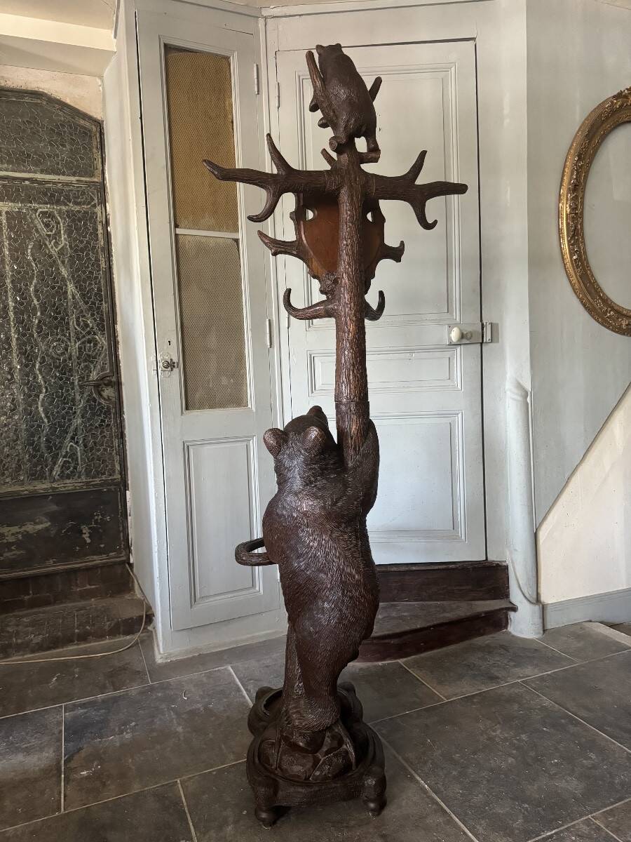 Bear coat rack, Black Forest, 19th century