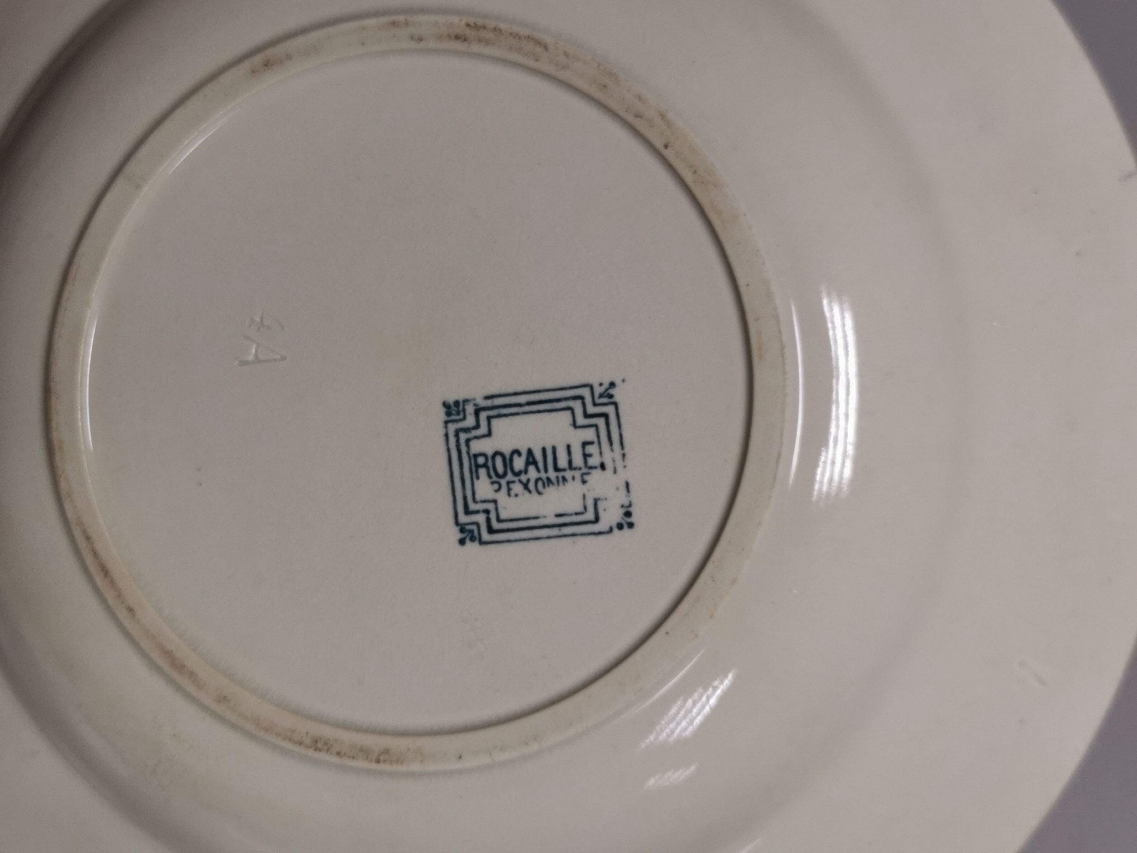 Table service 12 old plates iron earth rockery , faience exxonne