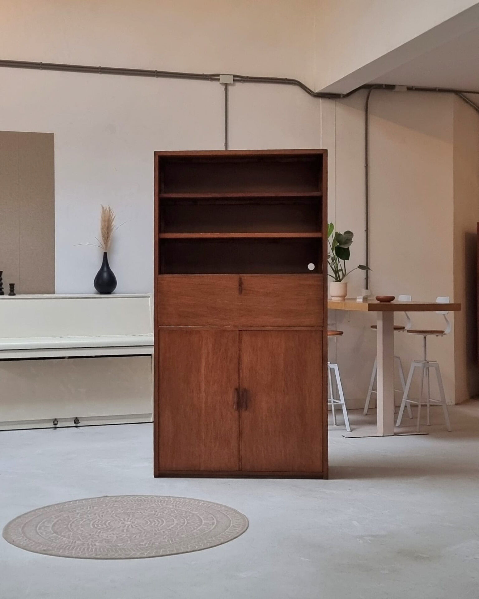 Mid-century highboard