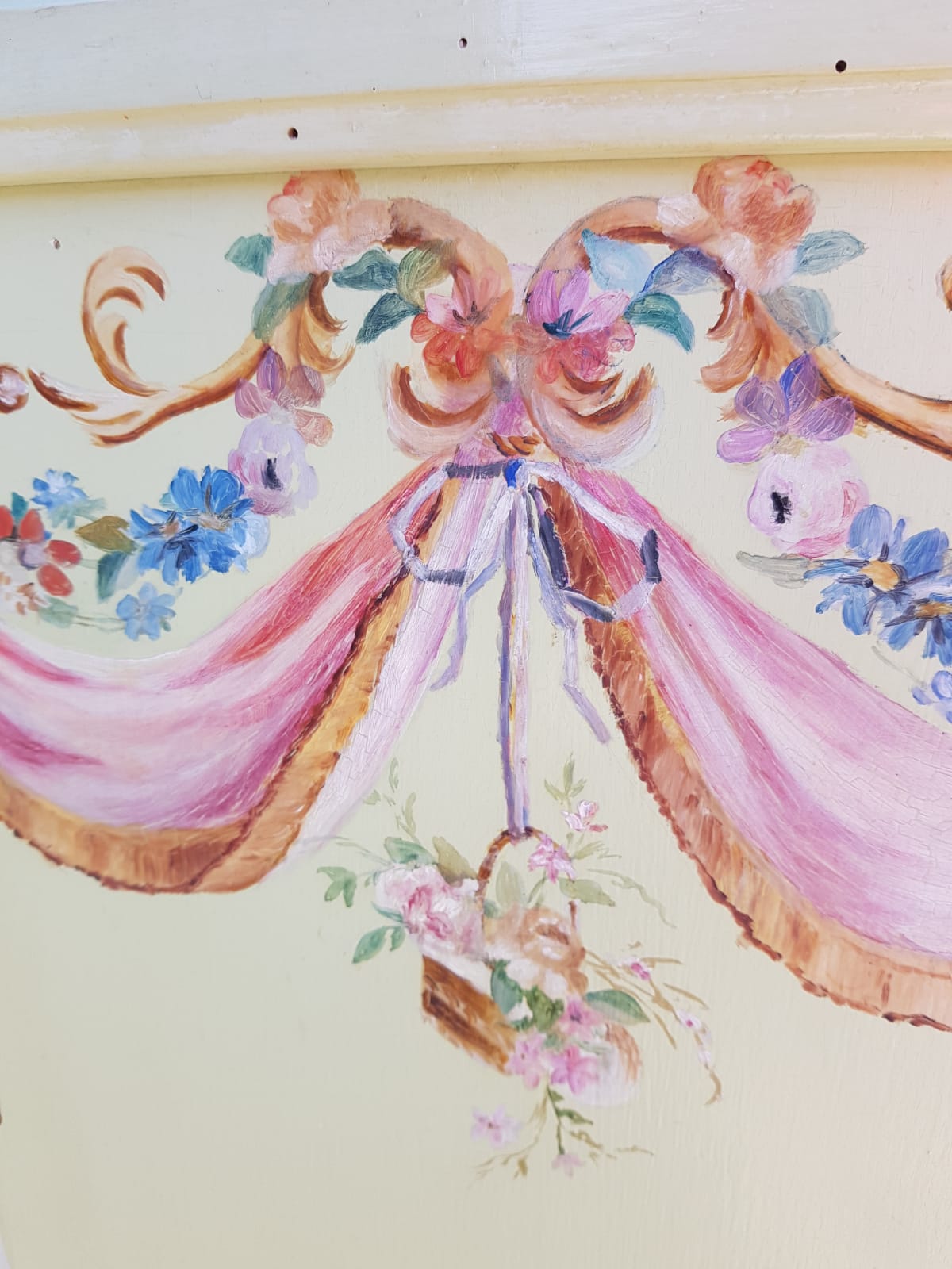 Patterned screen painted 1940/1950