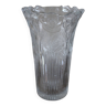 Vase en verre ciselé à décor de roses