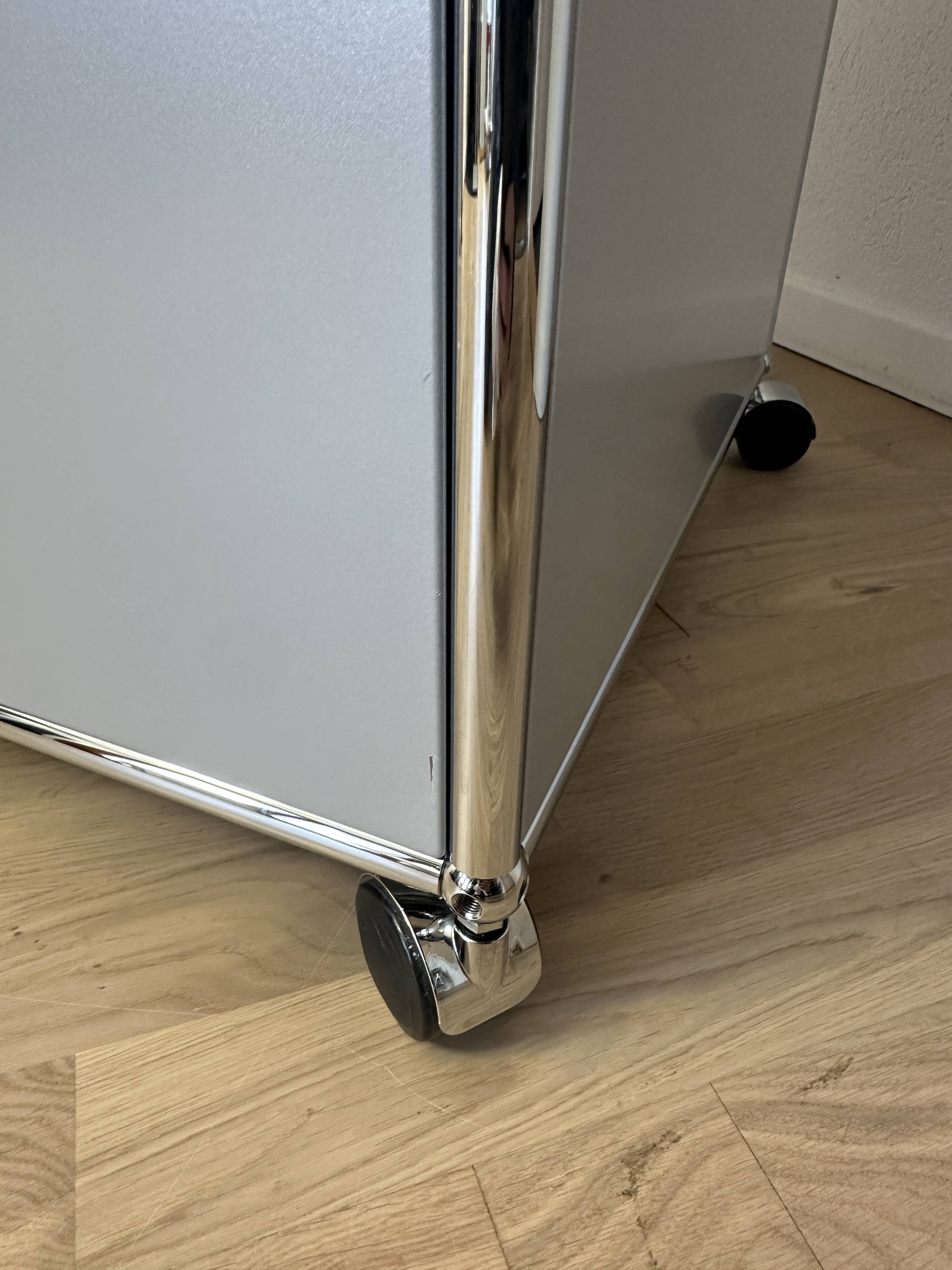 USM Haller Commode in Matte Silver