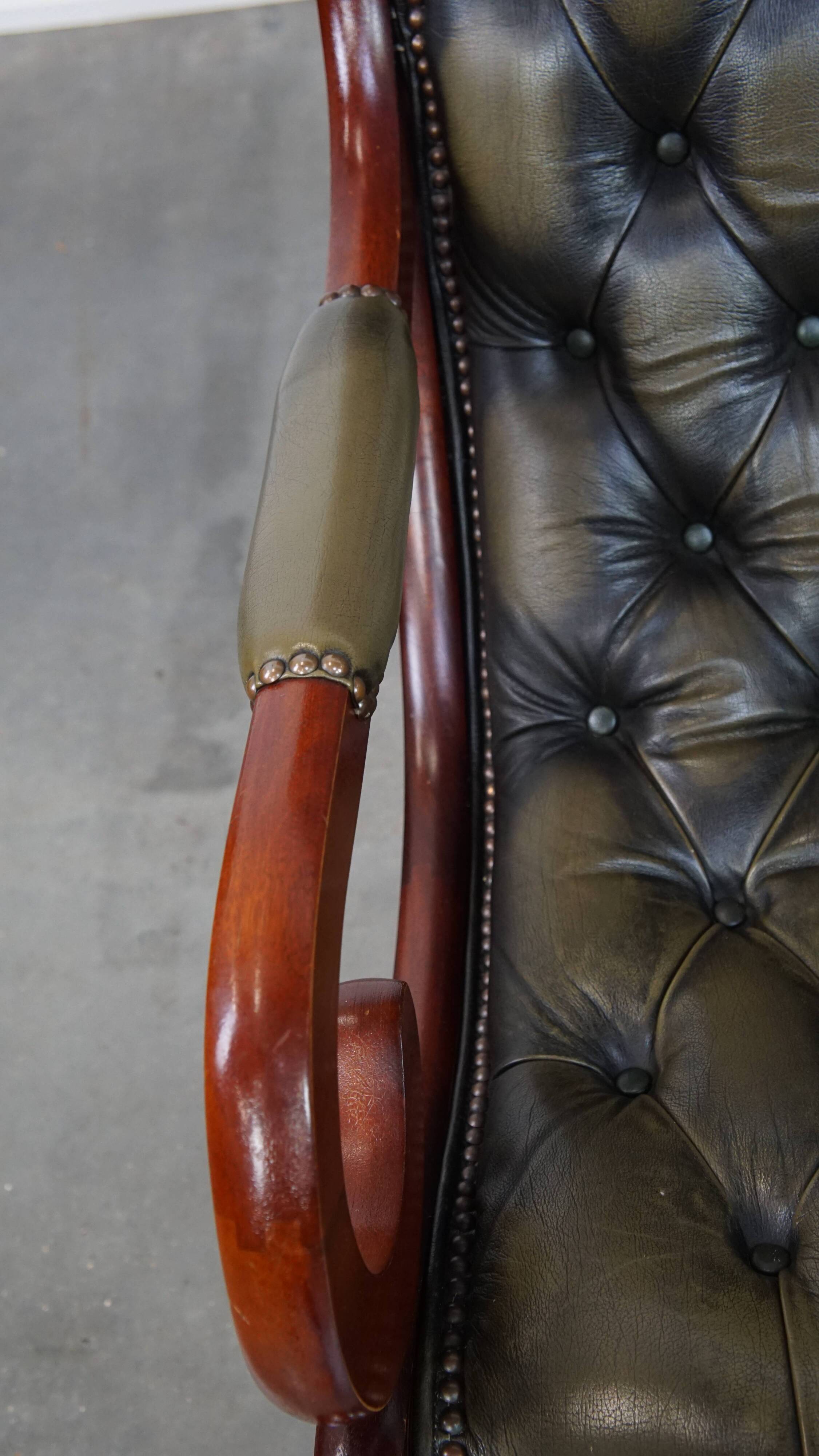 Set of 2 Green Cowhide Leather English Chesterfield Armchairs