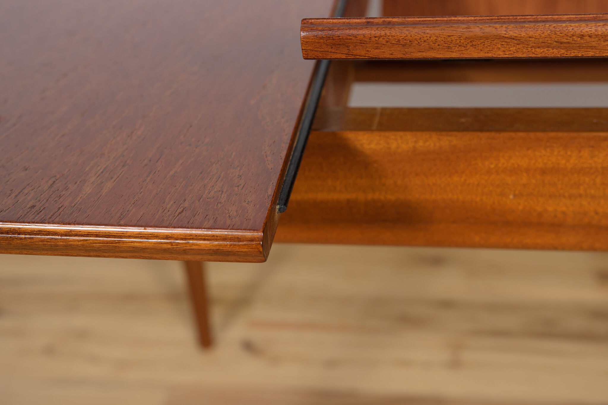 Mid-century teak extendable dining table from Mcintosh, 1960s