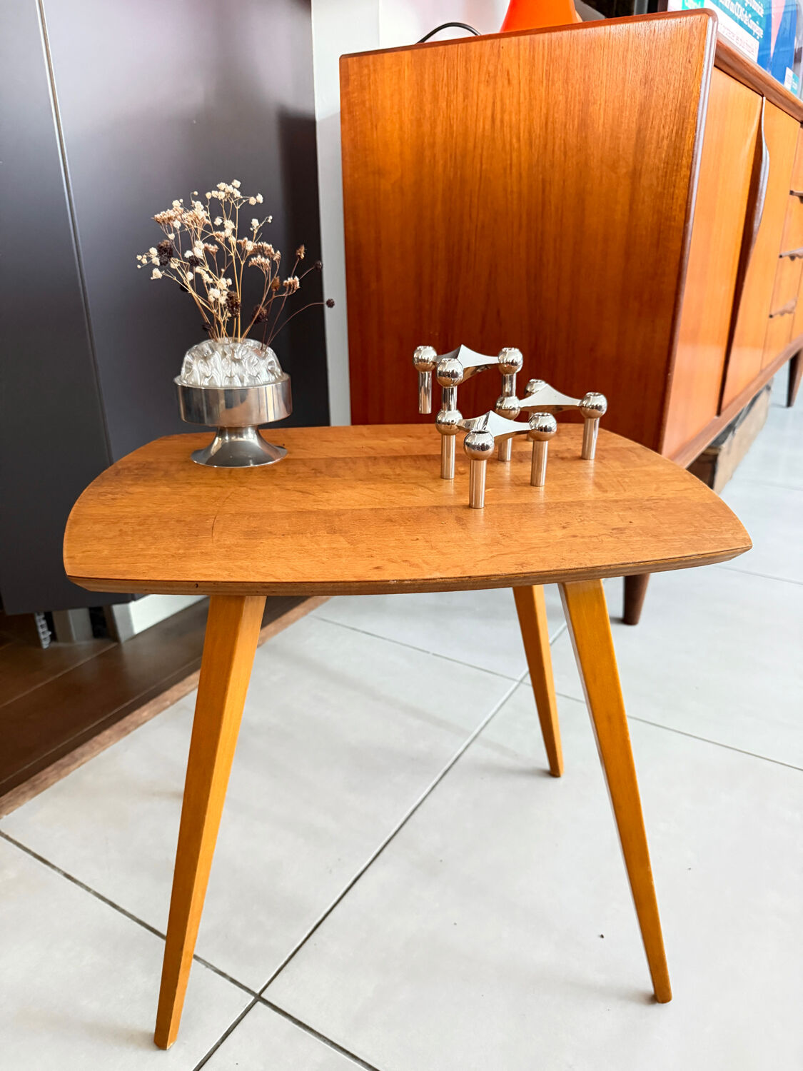 Table d'appoint vintage en bois et pieds compas