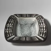 Bol géométrique en charbon danois de Frank Keramik, années 1960