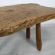 Table basse bois brutaliste