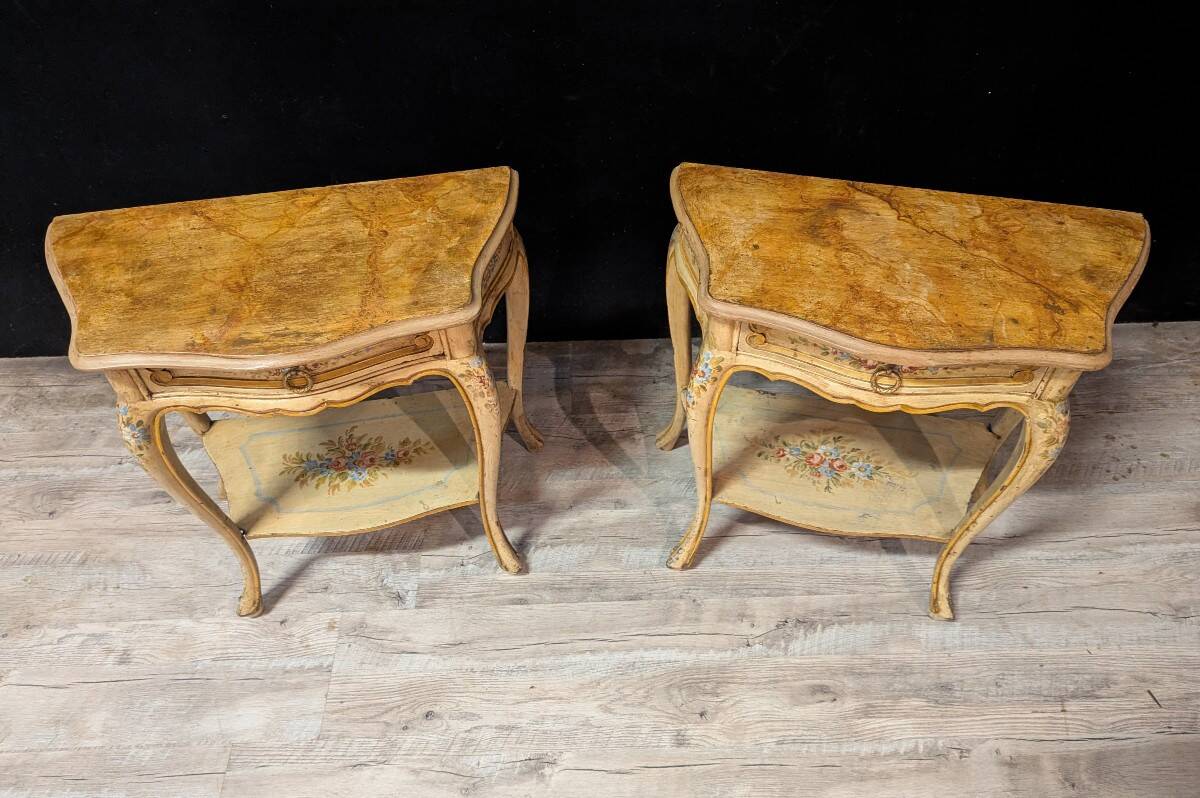 Pair of Italian painted bedside tables in Louis XV style