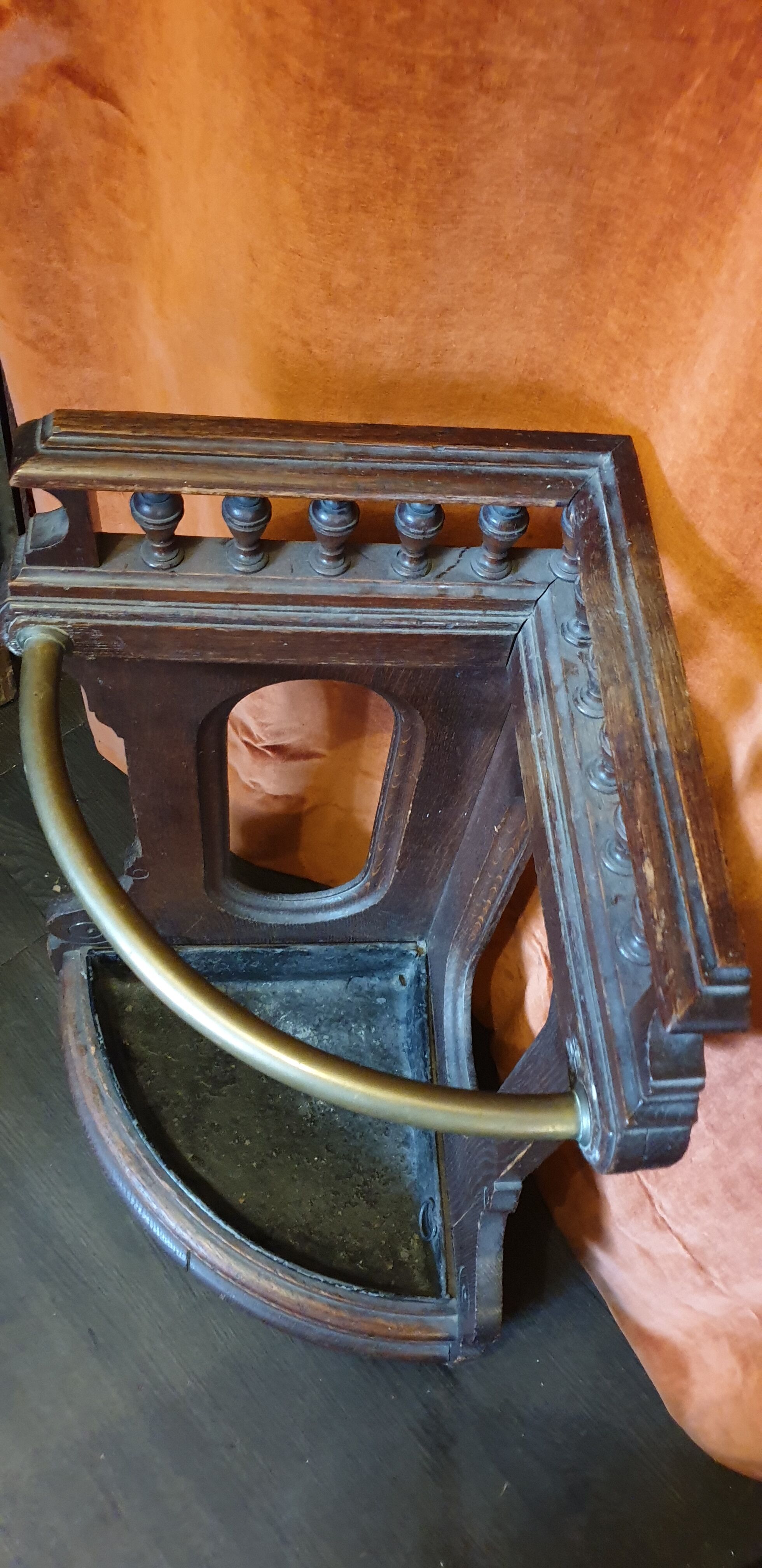 Umbrella holder