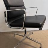 Armchair / Conference Chair By Charles & Ray Eames / Used