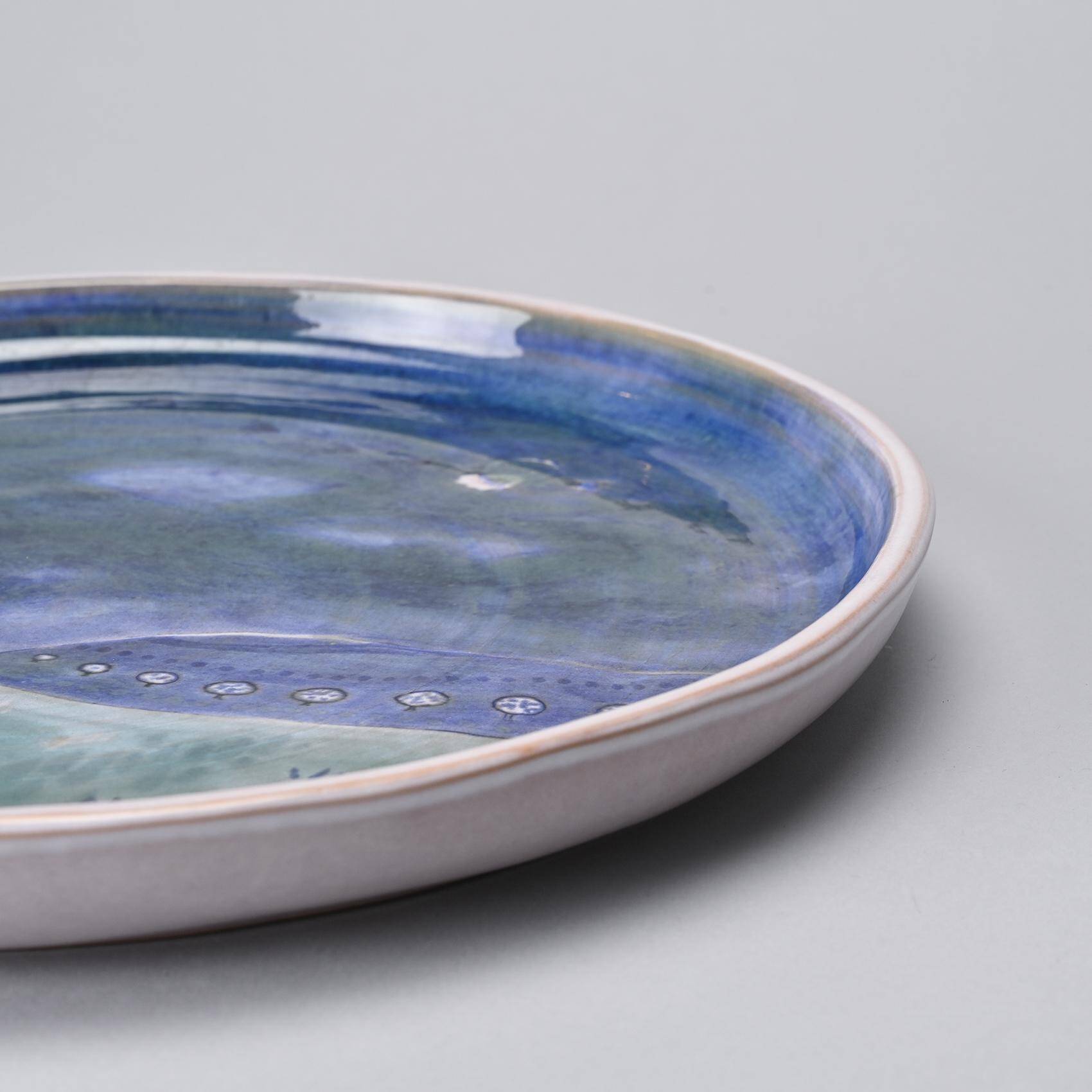 Round dish by Robert and Jean Cloutier, circa 1960