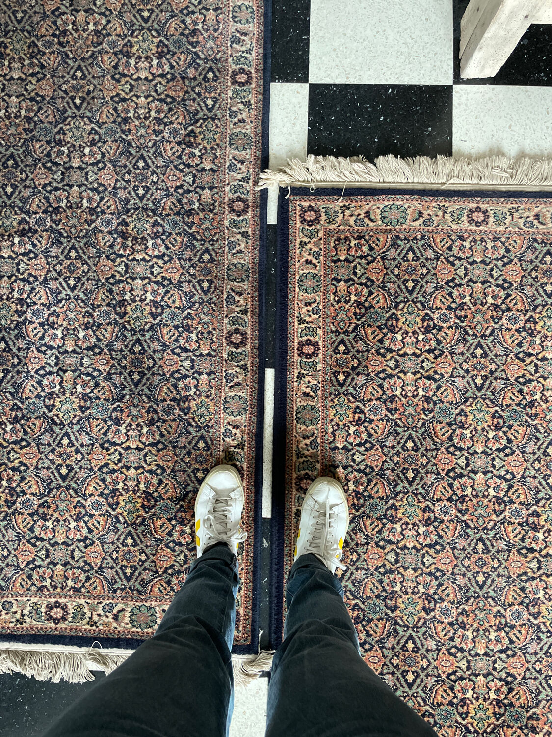 Set of Two Bed Descents