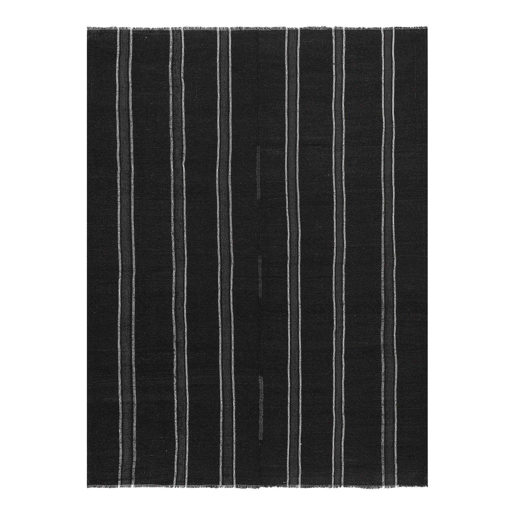Kilim turc vintage tissé main 240x330 cm