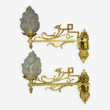 Pair of large sconces with griffin heads, Napoleon III period, 19th century - bronze & Sèvres glass