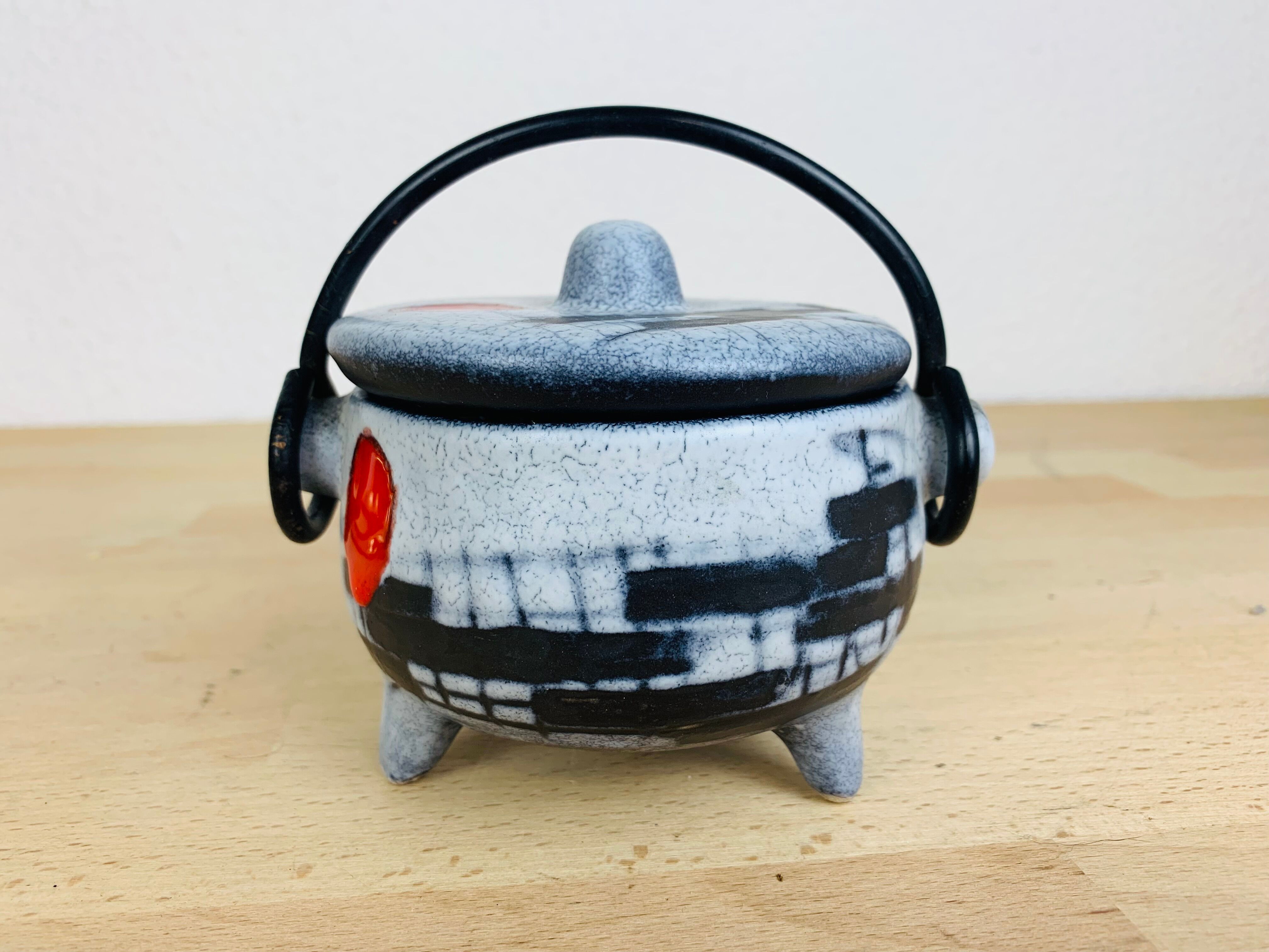 Bonbonnière by François Caleca in Vallauris, ceramics from the 60s