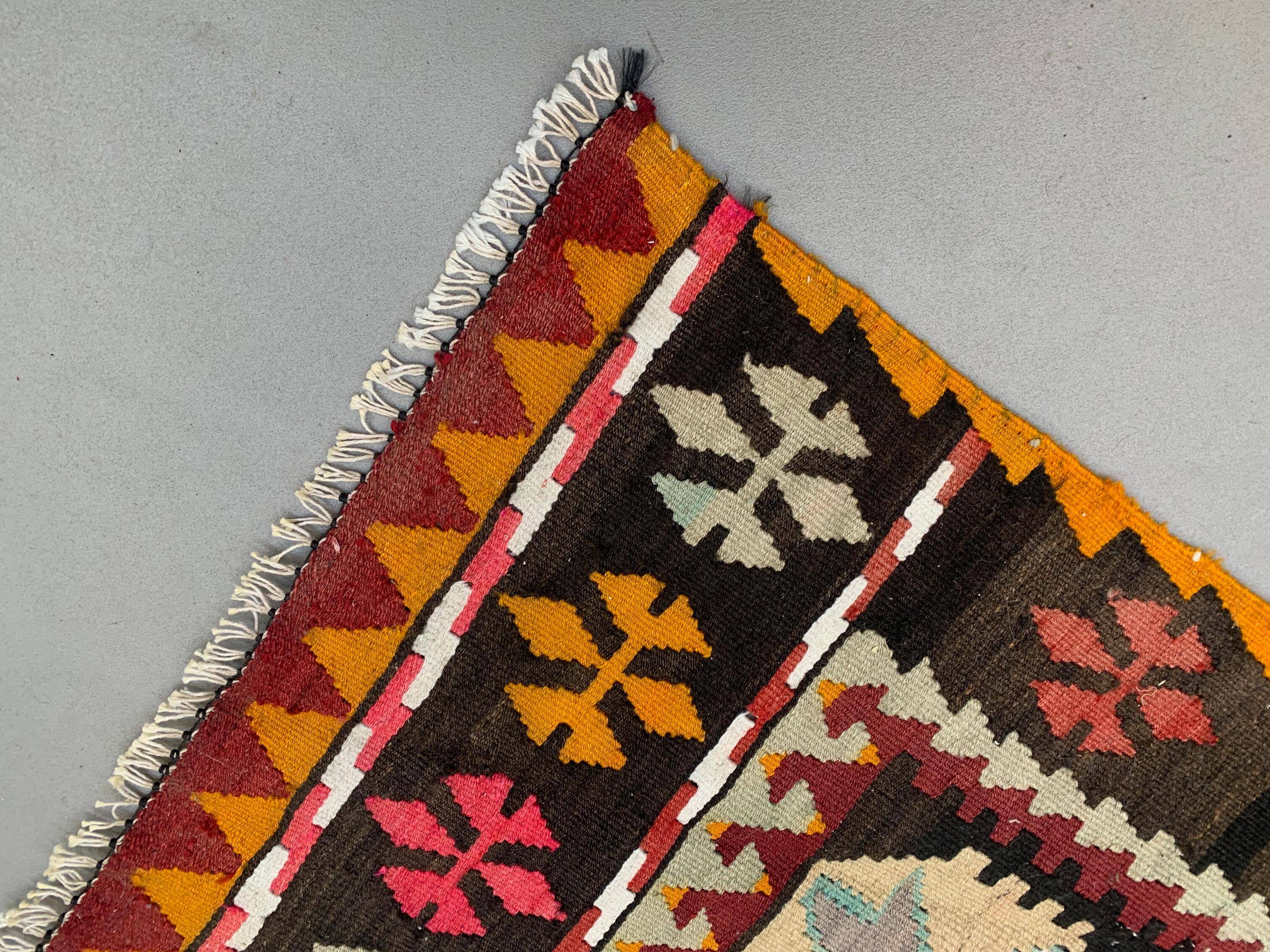 Old Turkish narrow Kilim Runner 122x51 cm shabby chic, vintage kelim