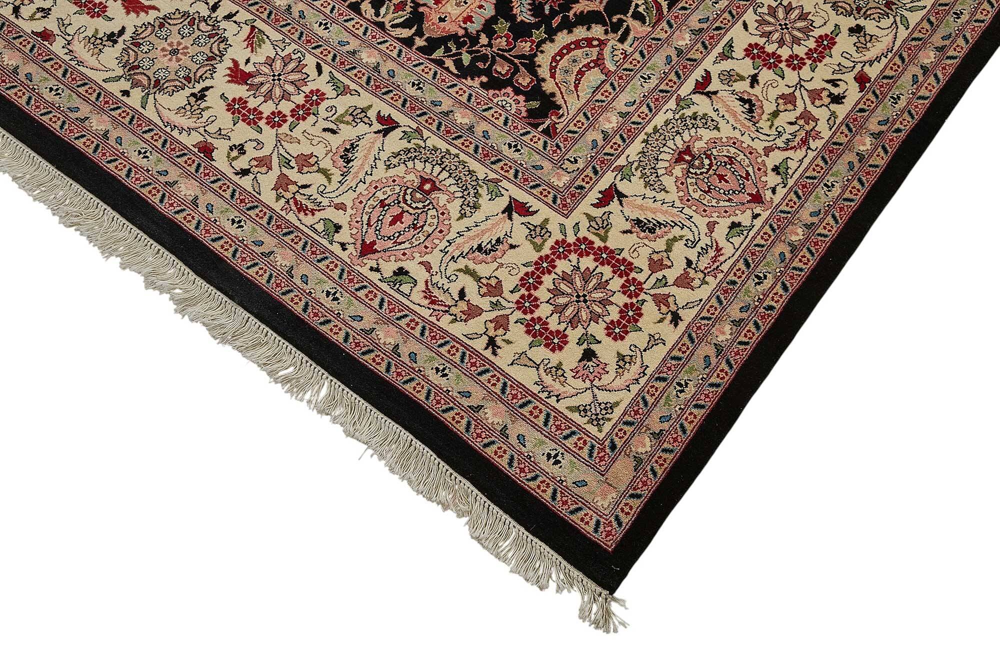 Turkish Handknotted Wool Oushak Rug 276 cm x 370 cm