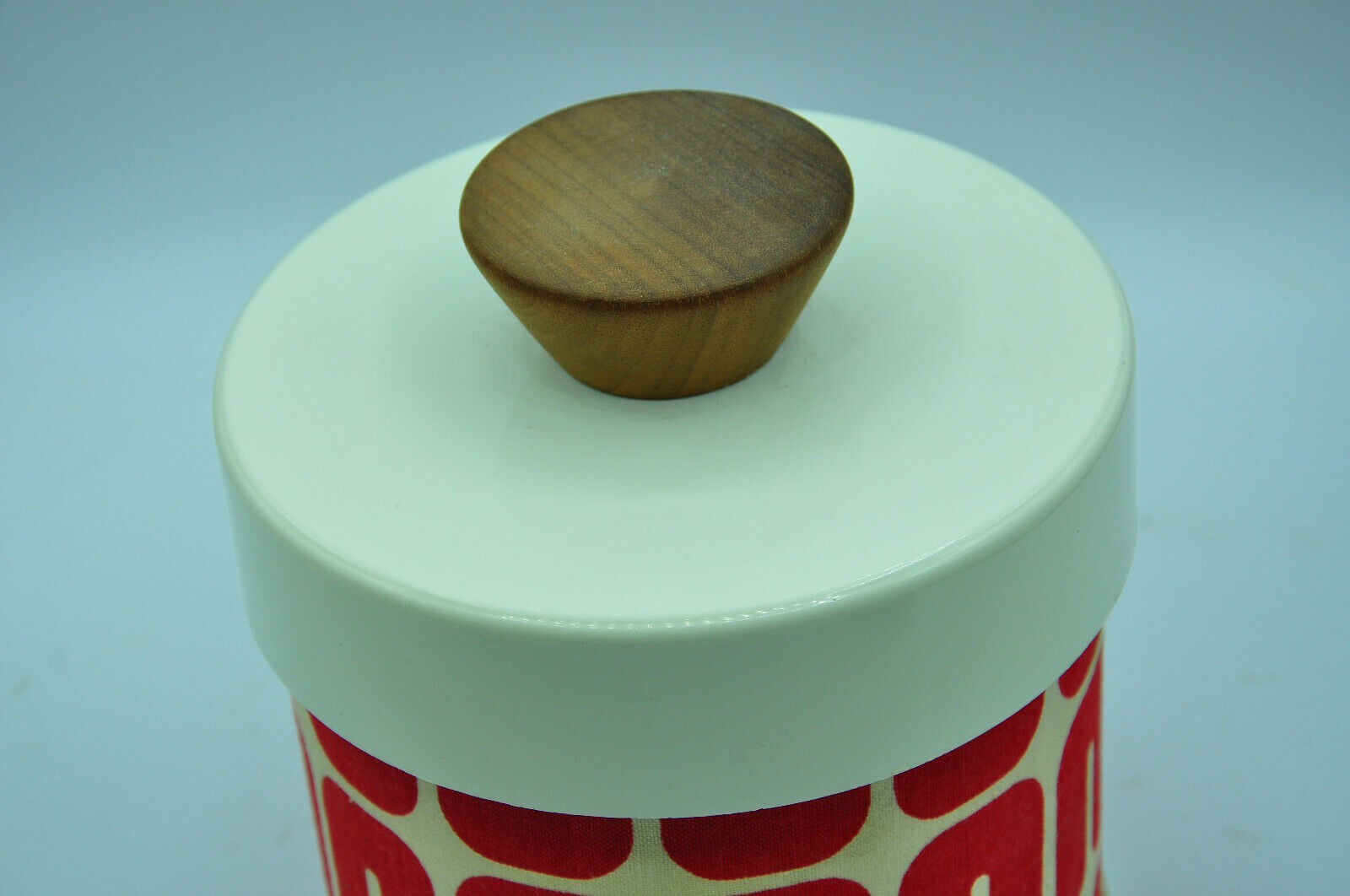 Ice bucket ice cubes kitch design 60 70 wood fabric plastic collection