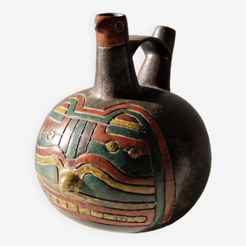 Zoomorphic ceramics vase