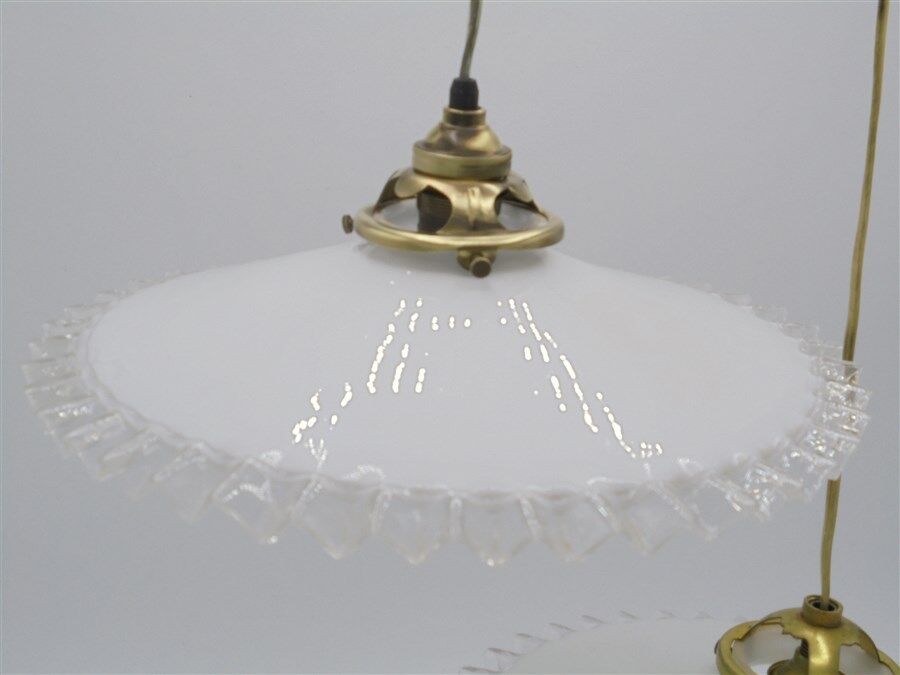 Duo of suspensions in opaline