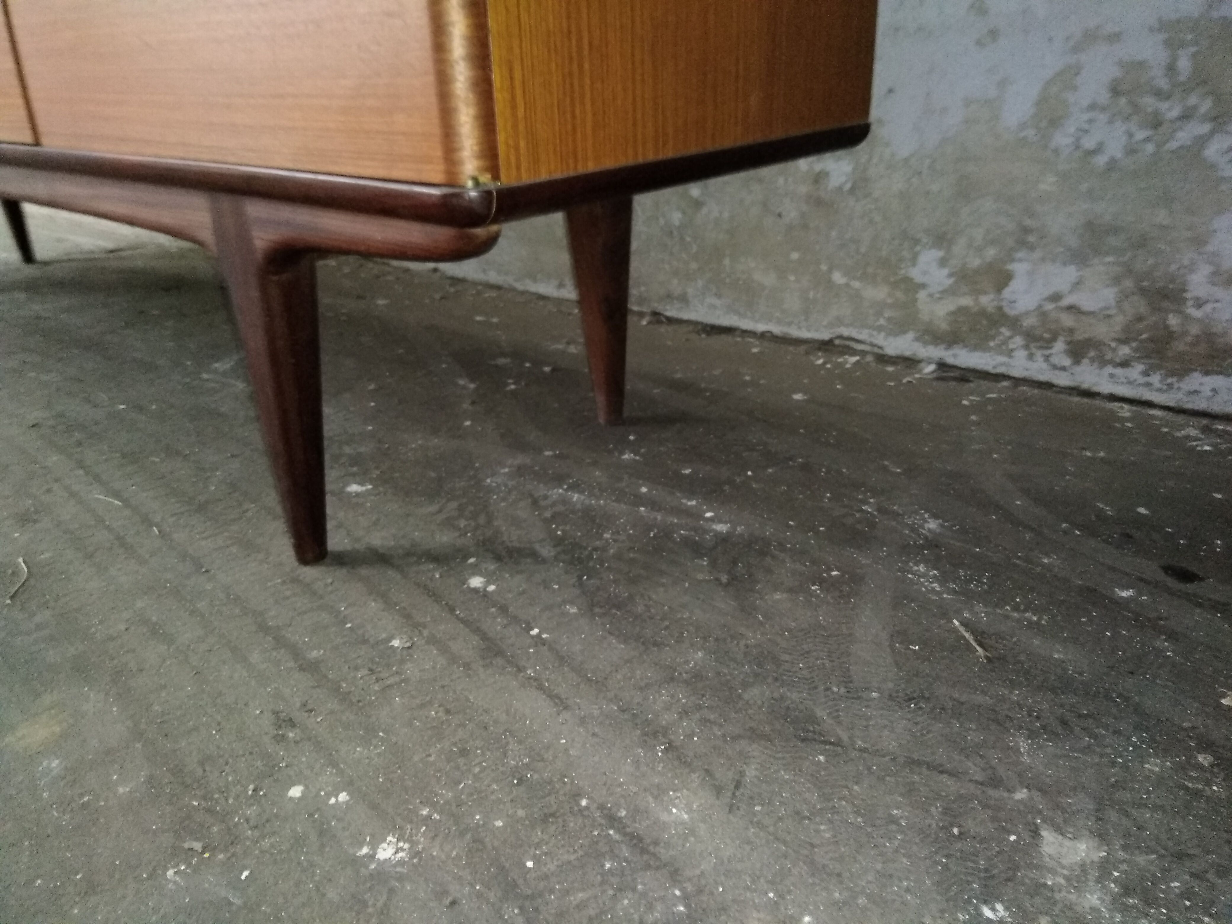 Scandinavian enfilade