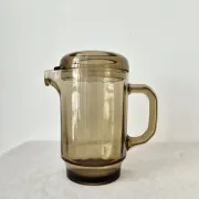 Vintage carafe with smoked glass lid '70s/'80s - Arcoroc France