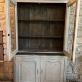 Charming vintage display cabinet in greige solid wood, castle charm.