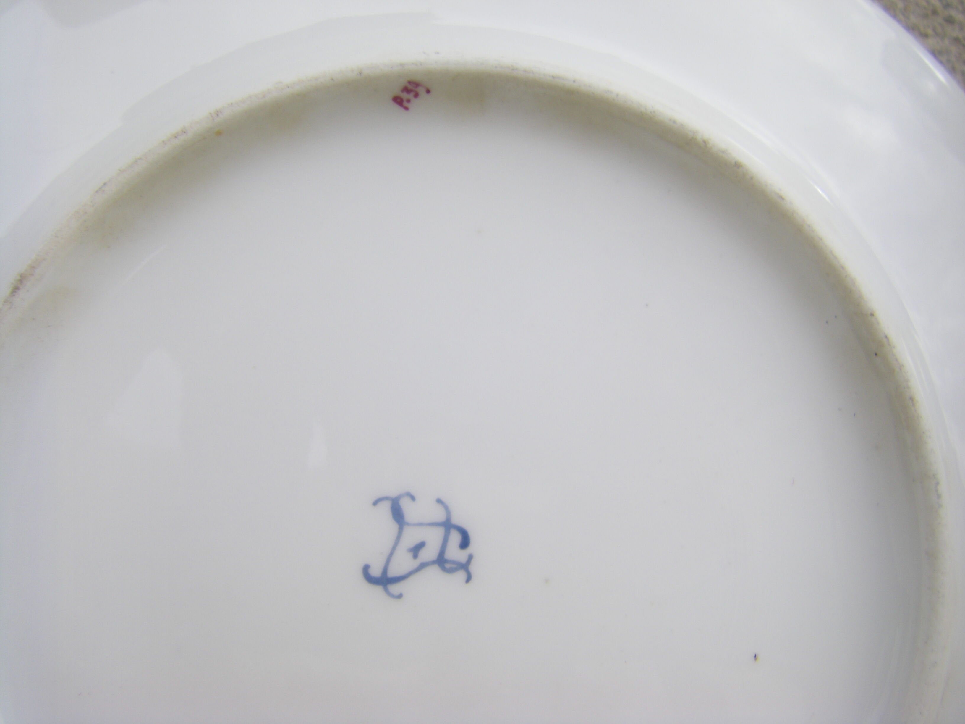 Porcelain plate from Samson in Paris